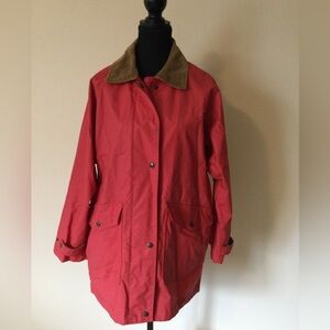 Eddie Bauer Fall Barn coat. Women’s Small but fits like a Medium.